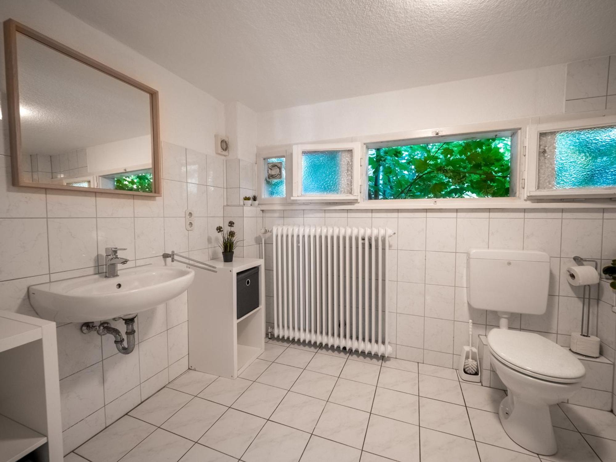 Kuesterhaus Graefrath Solingen Exteriör bild